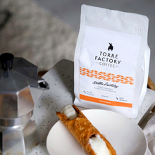 Charger l'image dans la galerie, Moka patisserie et café Della Factory